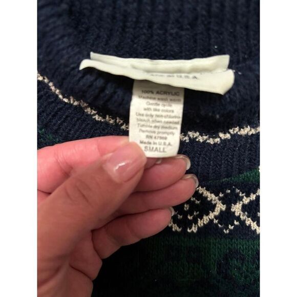 Spunky Geometric print Christmas Sweater size small - Picture 3 of 6